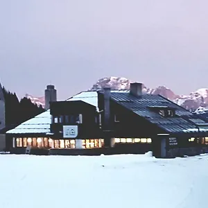 casa-ciotoli.hotelinveneto.com/